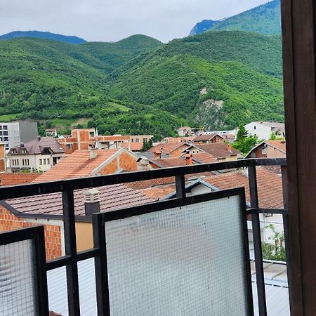 Lovely 1 Bedroom Within Walking Distance, Views Peje Eksteriør bilde