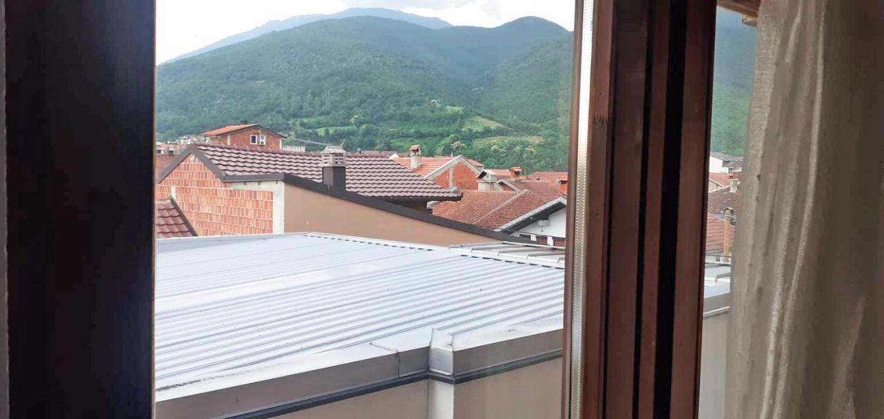 Lovely 1 Bedroom Within Walking Distance, Views Peje Eksteriør bilde