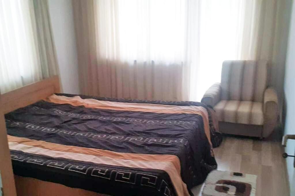 Lovely 1 Bedroom Within Walking Distance, Views Peje Eksteriør bilde