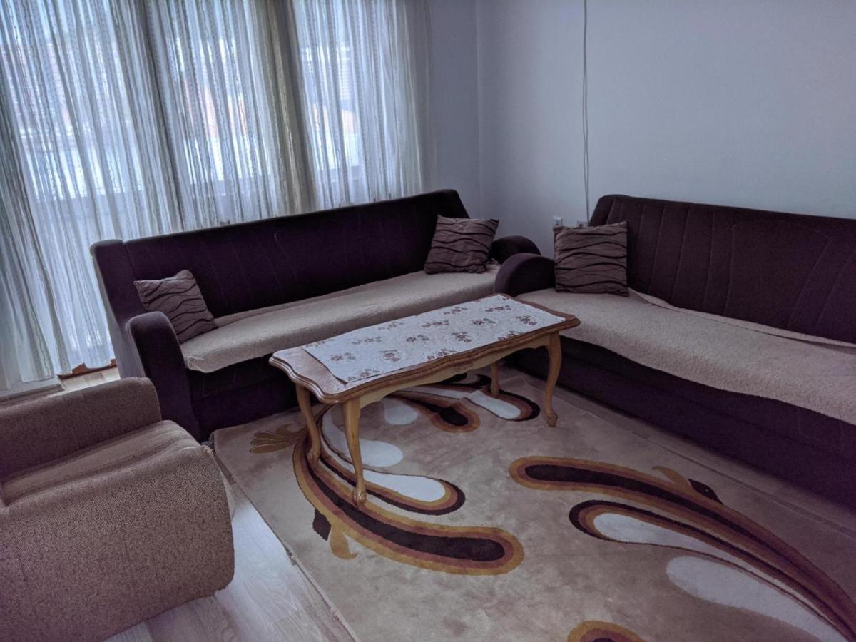 Lovely 1 Bedroom Within Walking Distance, Views Peje Eksteriør bilde