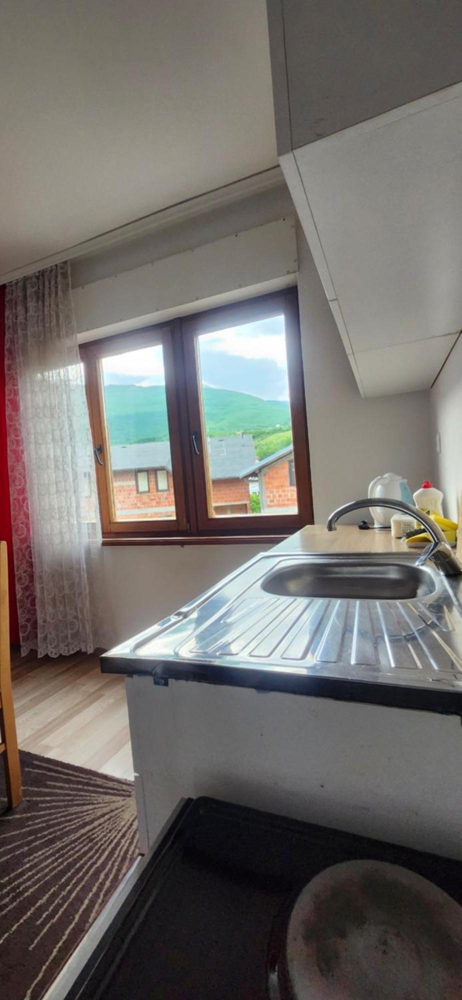 Lovely 1 Bedroom Within Walking Distance, Views Peje Eksteriør bilde