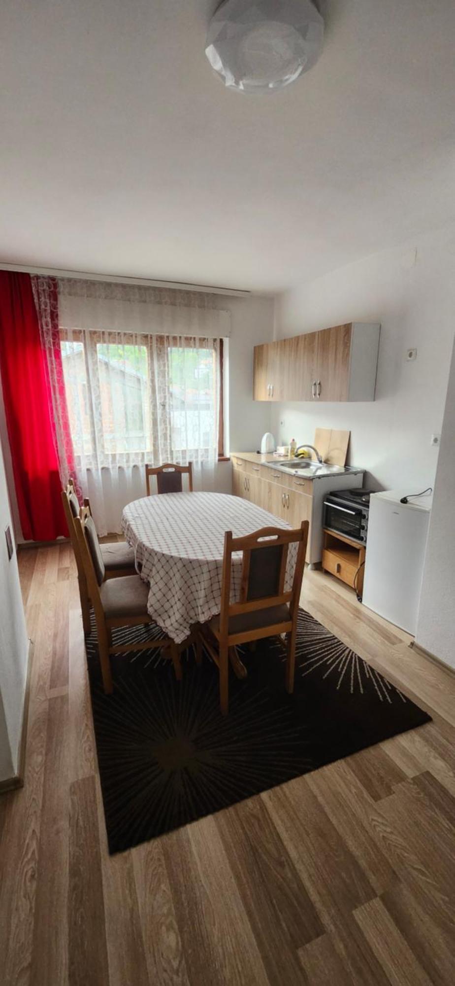 Lovely 1 Bedroom Within Walking Distance, Views Peje Eksteriør bilde